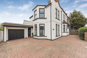 Photo 31- click for photo gallery